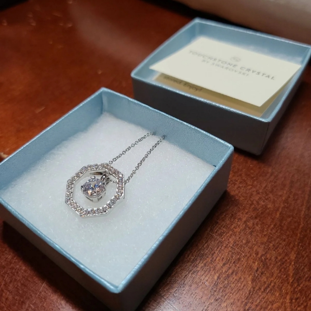 TCS Change Up necklace